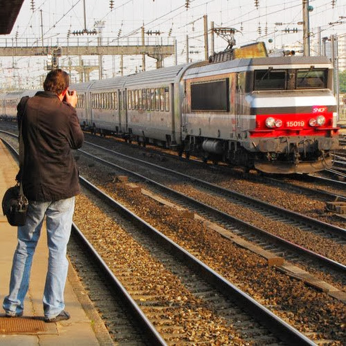 ErebosSan Net Worth & Earnings (2026)