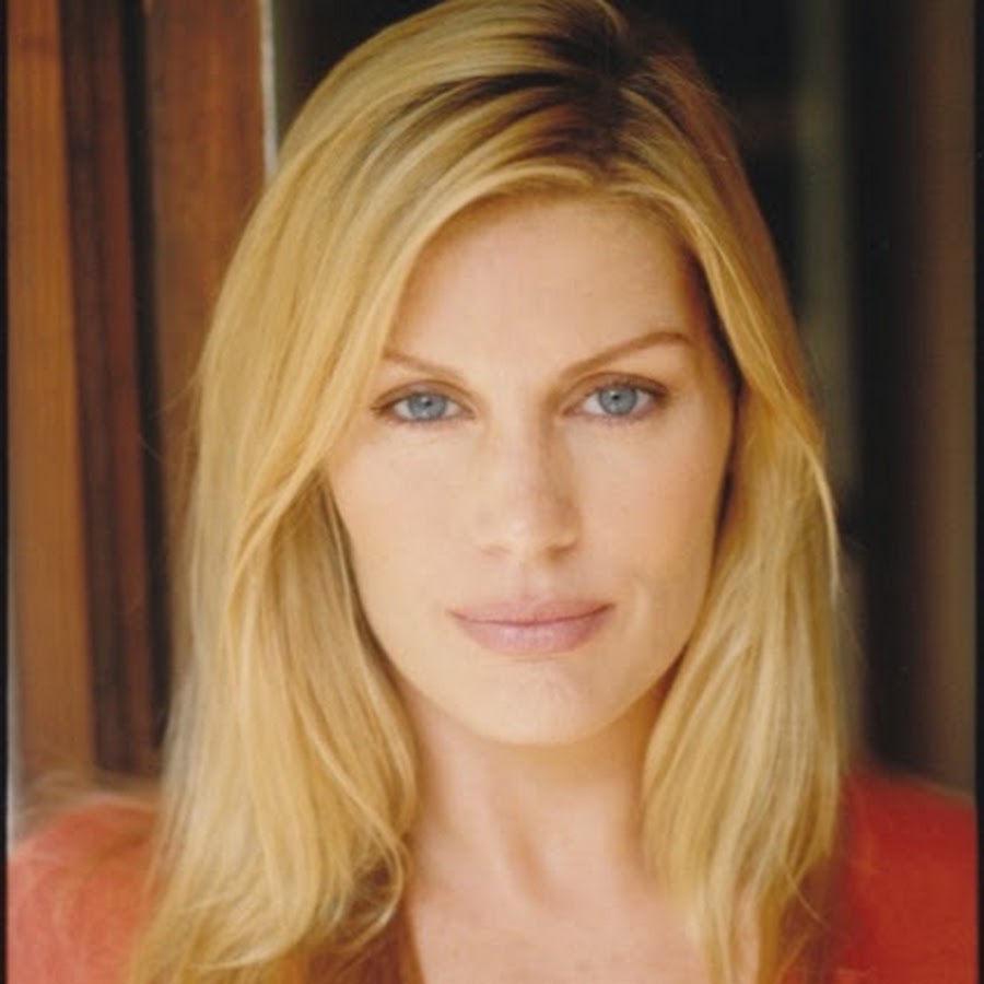 LaReine Chabut YouTube