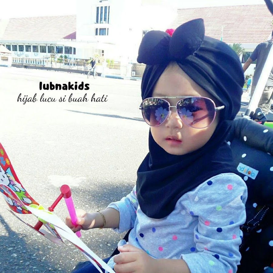 Jilbab Bayi Baru Lahir