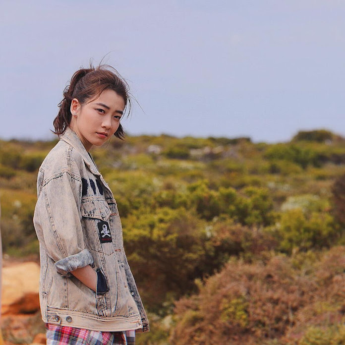 羅小白 S.white 官方頻道 Net Worth & Earnings (2026)