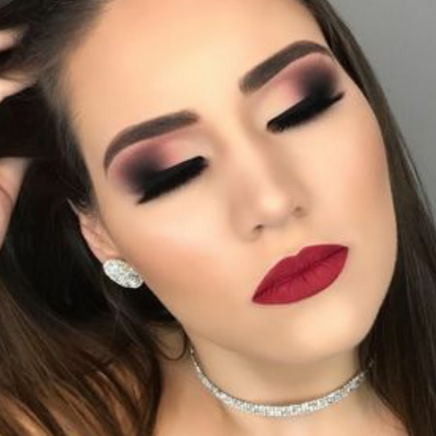 52 makeup tutorial girl gets possessed gaestutorial. тушь jaclyn hill. кэти косметика. Katie james hughes make up. визажист кэти джейн хьюз эко.