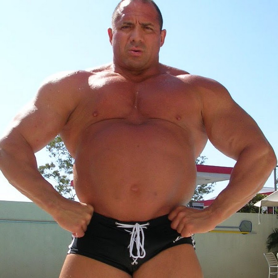 Massive Offseason Muscle Monster Tony Maxim in Leather. 
