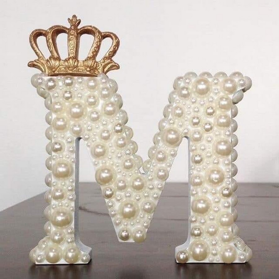 Подвеска в виде буквы э. Подвеска-буква a. Придумать свое украшение. Украсить букву. Цепочка с буквой а.