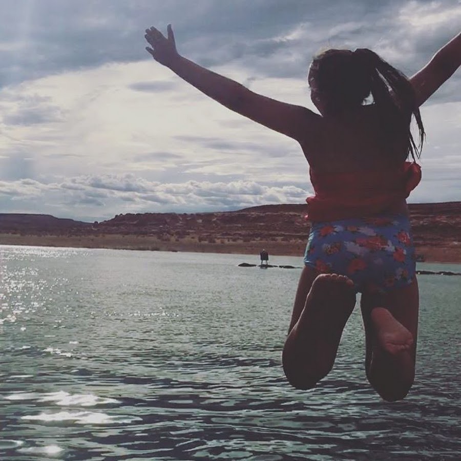 Emily Nelson YouTube