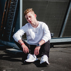 Besuche Ein Riesiges Gesicht In Der Wuste Im Dschungel Und Im - besuche ein riesiges gesicht in der wuste im dschungel und im schnee fortnite season 8 woche 1