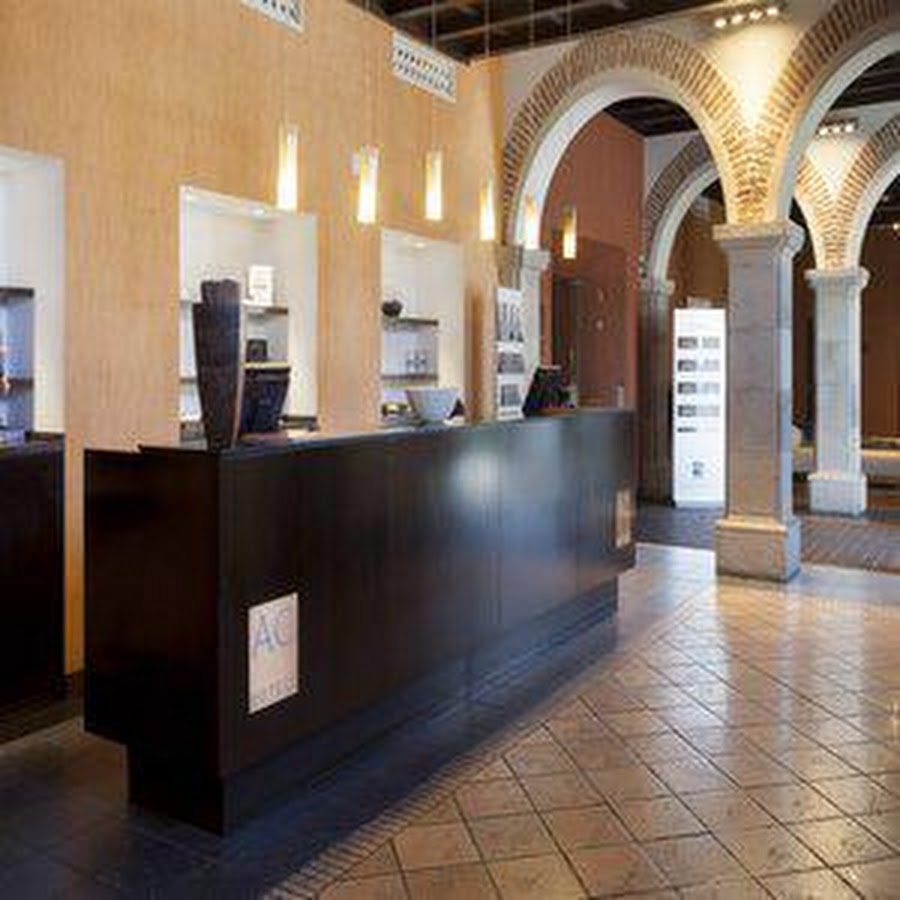 AC Hotel by Marriott Palacio de Santa Ana - YouTube
