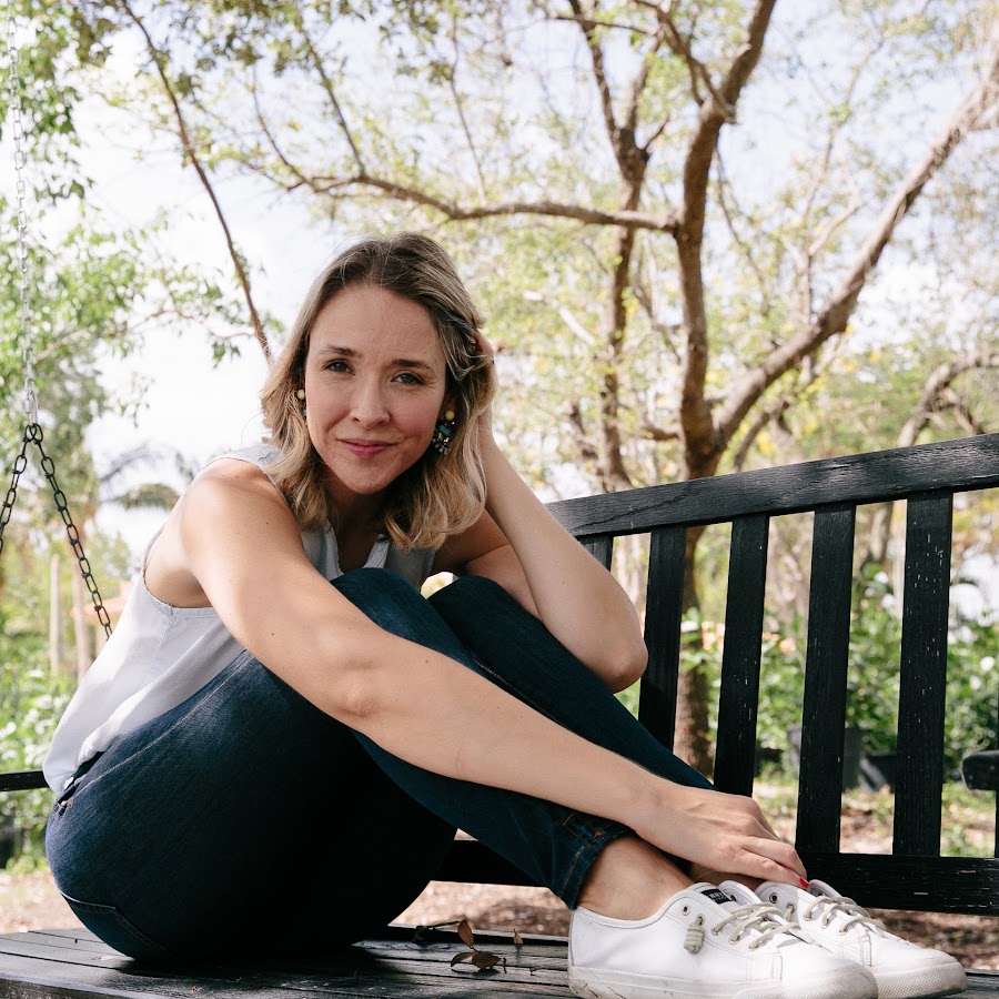 Nikki Novo - YouTube