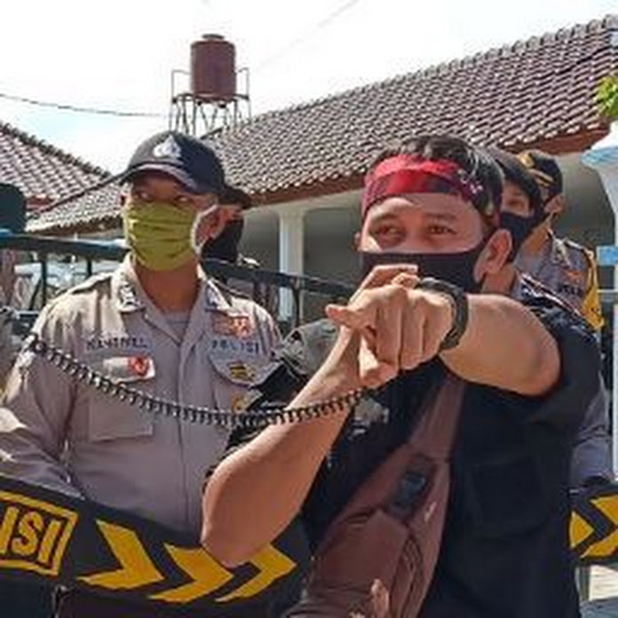 Rolis Sanjaya Net Worth & Earnings (2026)