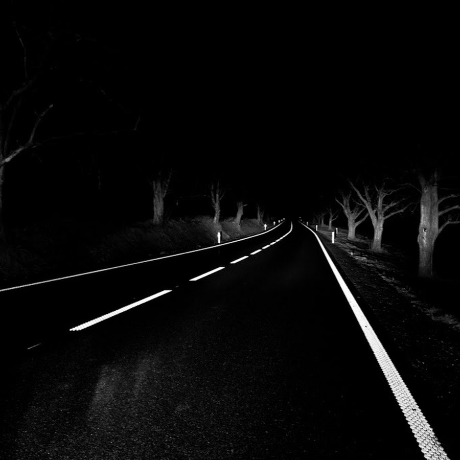 черная дорога. мрачная дорога в никуда. призрак села ханколь казахстан. страшная дорога. тихая дорога.