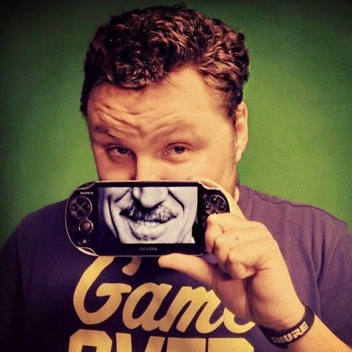 Денис Бейсовский Net Worth & Earnings (2026)