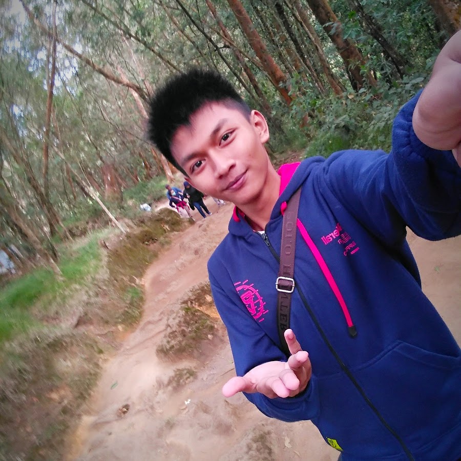 Fajar Arya Pangestu - YouTube