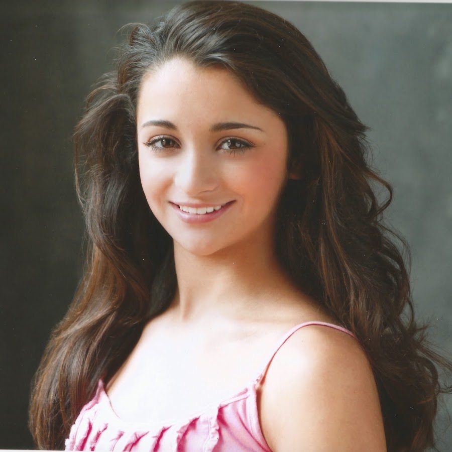 Salena Qureshi - YouTube