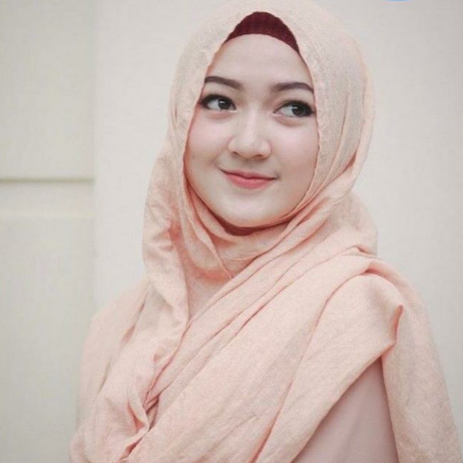 Sofia lee хиджаб. Cewek hijab. твайс хиджаб. индонезия девушки в хиджабе. Sofia lee хиджаб.