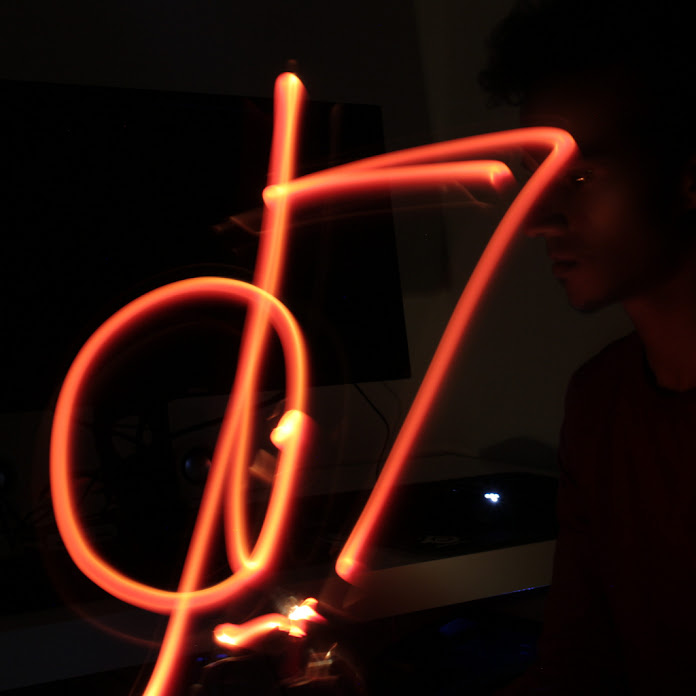 d7 Photography Net Worth & Earnings (2025)