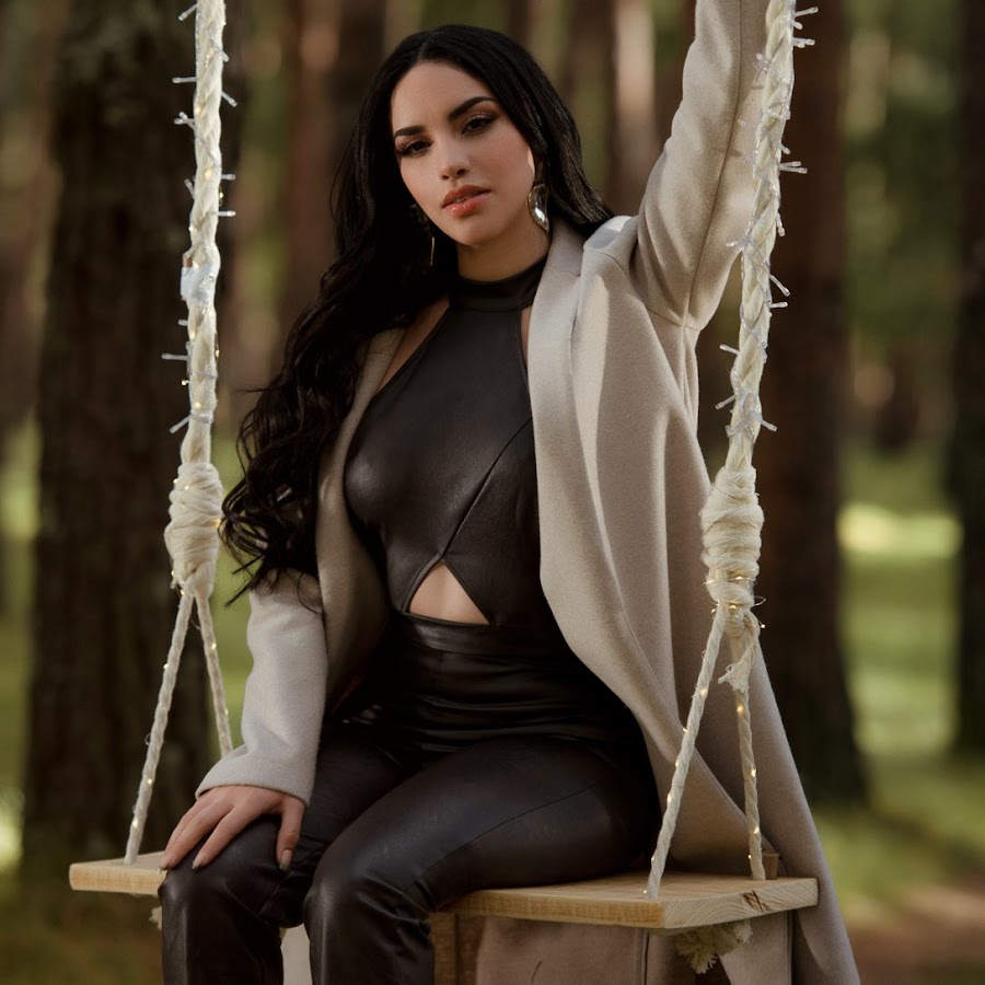 Kim Loaiza 