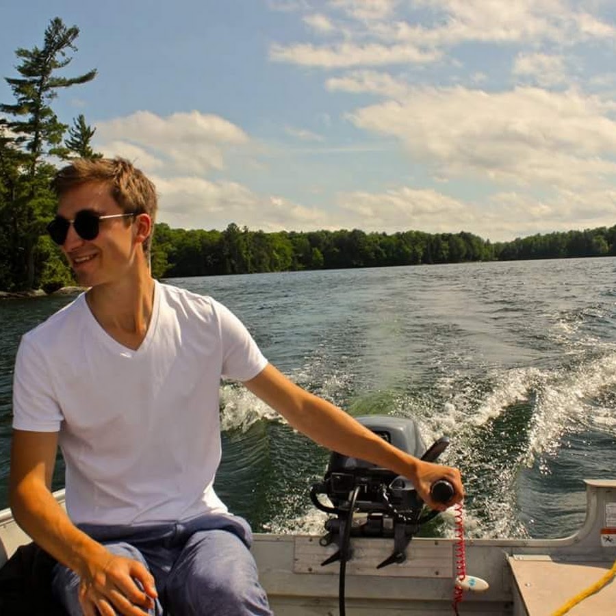 Julian Peterson - YouTube