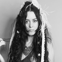 Emilie Simon • Badwitch & the Wicked 🏴‍☠️