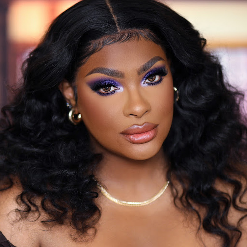 Savannah Sylverのサムネイル