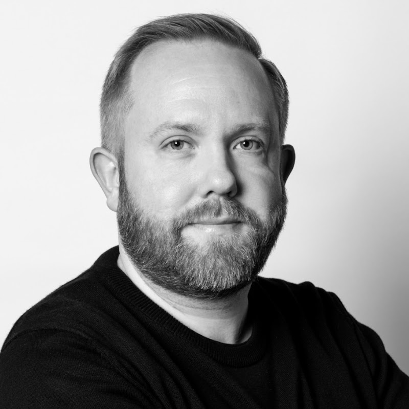 Tom Warren