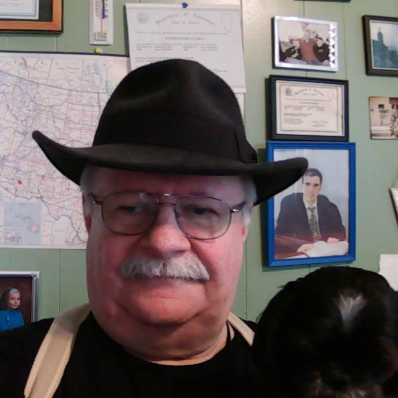 Life in Chicago With Jerry😊