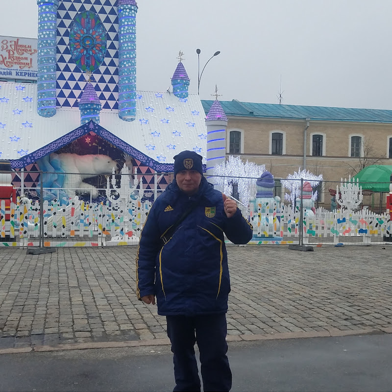 Ruslan Manuilov 2 (Kharkiv, Lviv, UA)