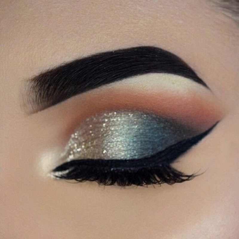 Eye makeup tutorial 