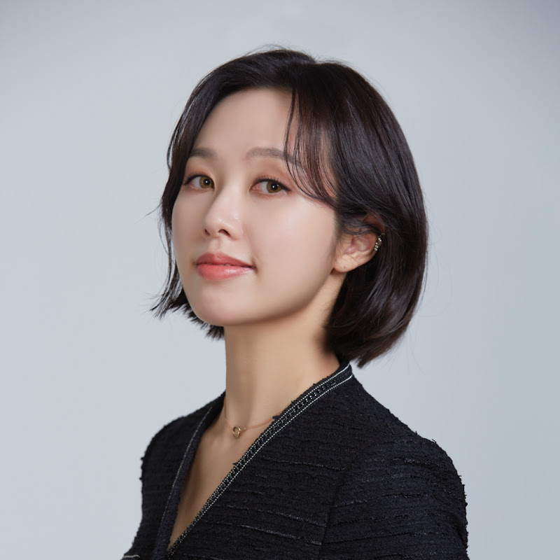 김다솔