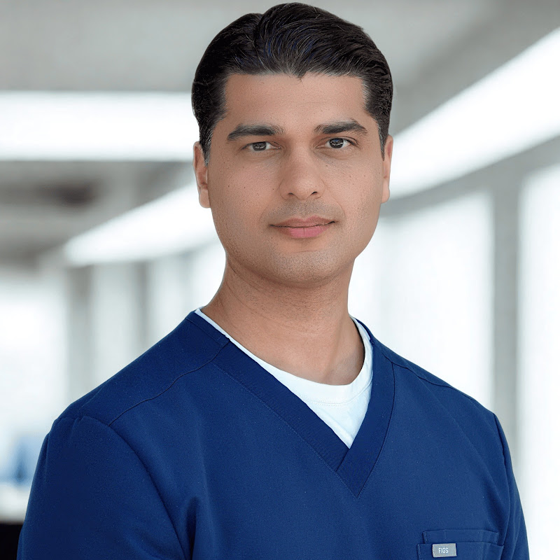 Dr.Mousavi 