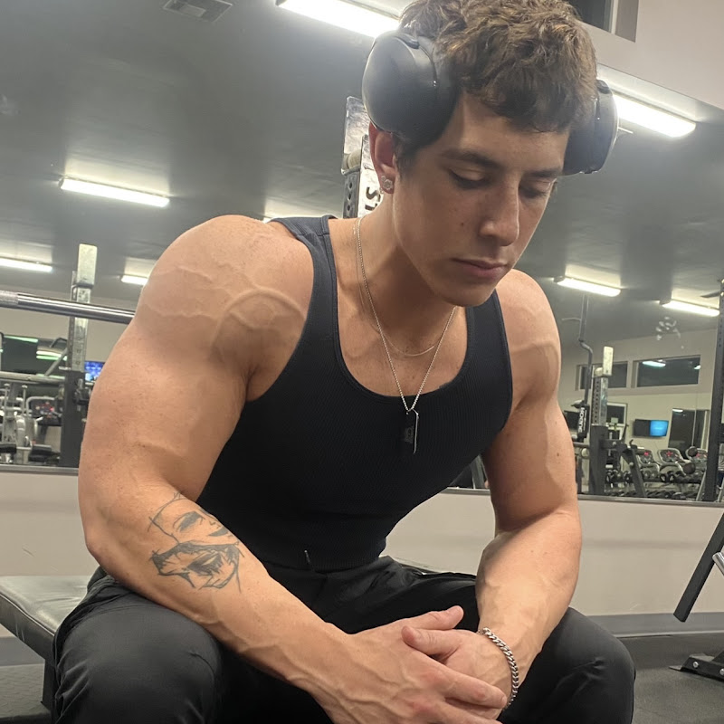 Chance Pomerenke - Online Fitness Coach