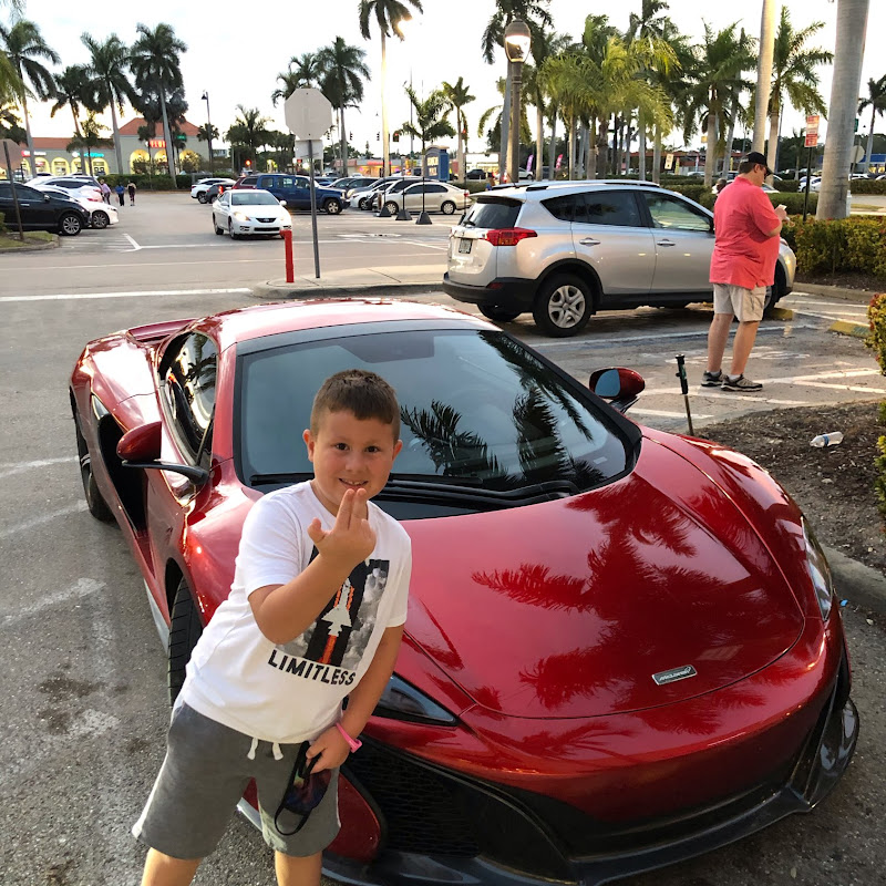 Hire Harrison Jeffries       🎵 — Lifestyle & Vlogs YouTube creator for sponsorships