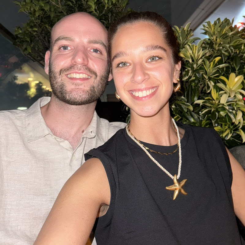 Annie and Grant | Travel Couple 