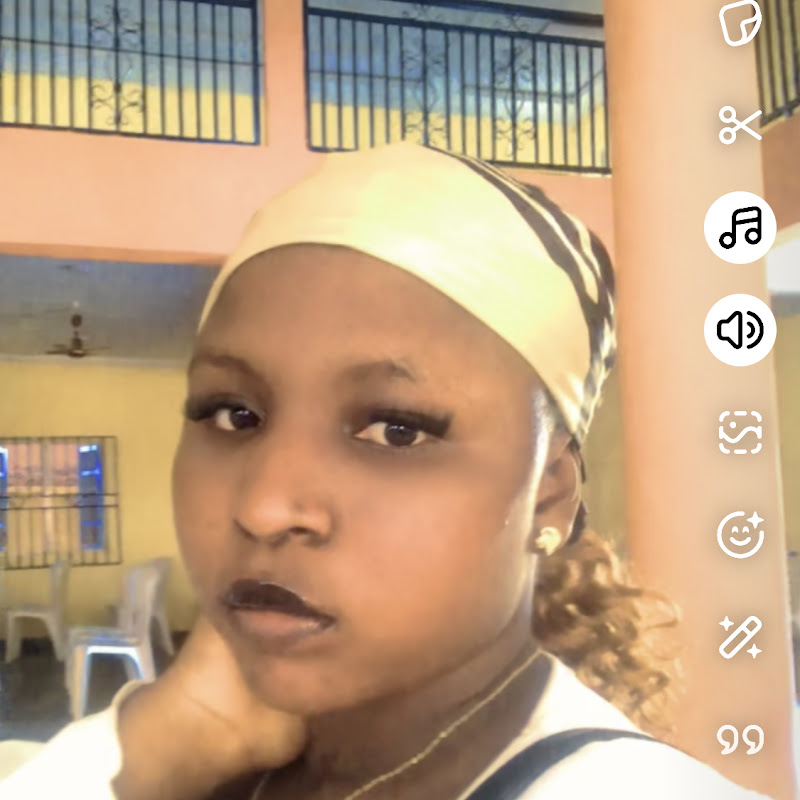Adufe hairstyling