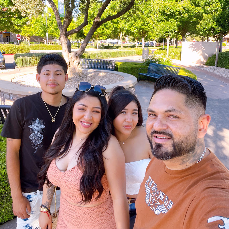 🥺Mi Comadre Se Regresa A Su País Después De 20 Años - Vendió Su Casa 🏠En Usa 🇺🇸 Apoyenla En Su Canal