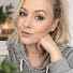 D-uGF-BEmaY-channel-avatar-Lisa Stevens