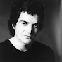 Gino Vannelli - หัวข้อ