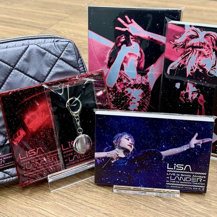 LiVE　is　Smile　Always〜LANDER〜　at　TOKYO　GA LiSA: LiVE is SMiLE ALWAYS -LANDER- | Rotten Tomatoes
