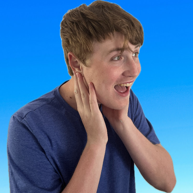 Hire  Brandon Commentates — Sports & Outdoors YouTube creator for sponsorships