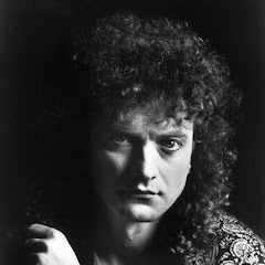 Lou Gramm - Topic