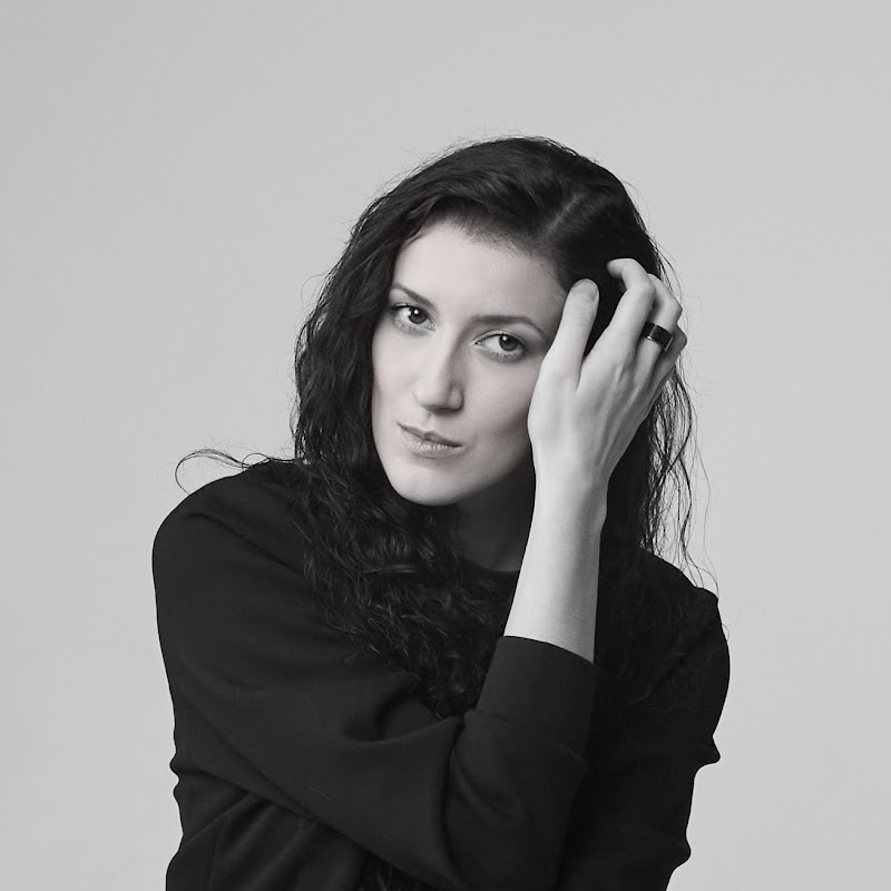 простые мысли Logo