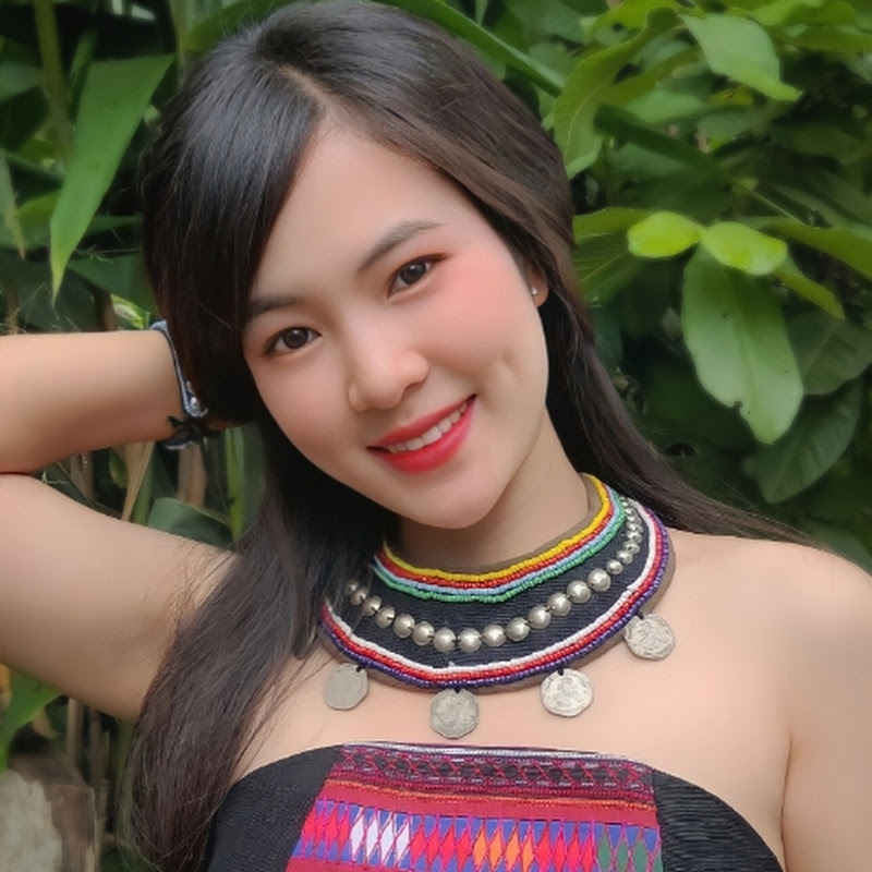 สายรุ้ง​ อาข่า