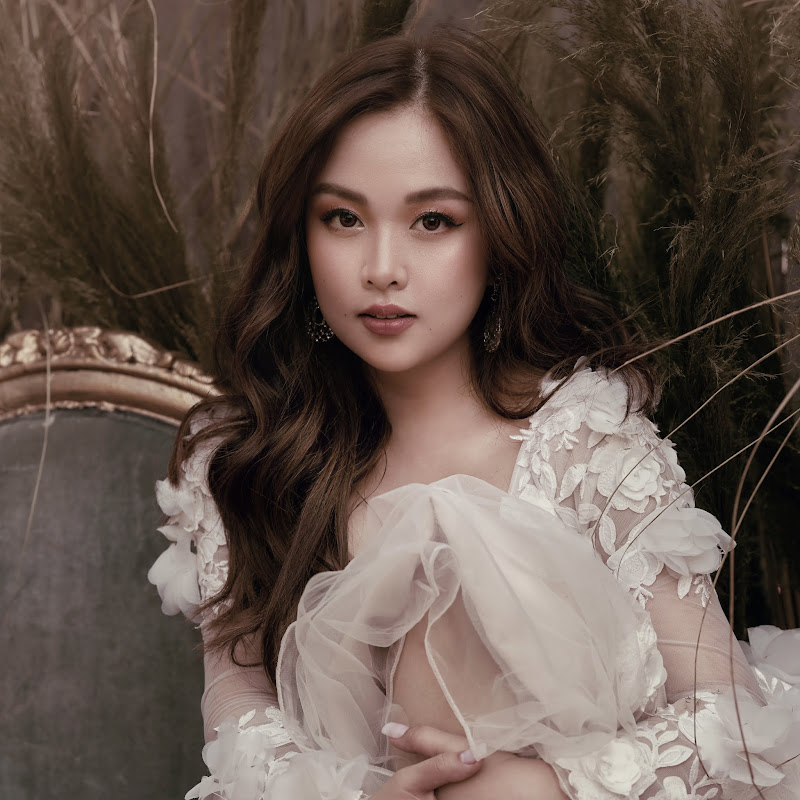 Hello Hopia (Trina Legaspi)
