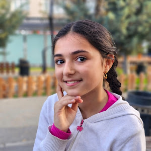 AlONhxrTHjVN53eyrjaf5g YouTube channel image