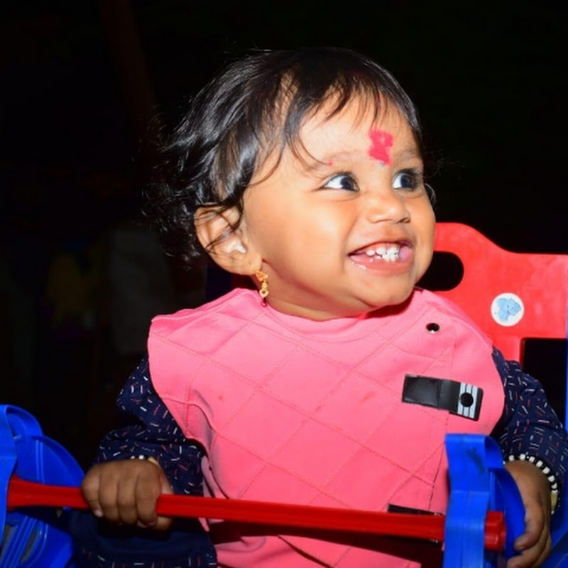 varsha pawar
