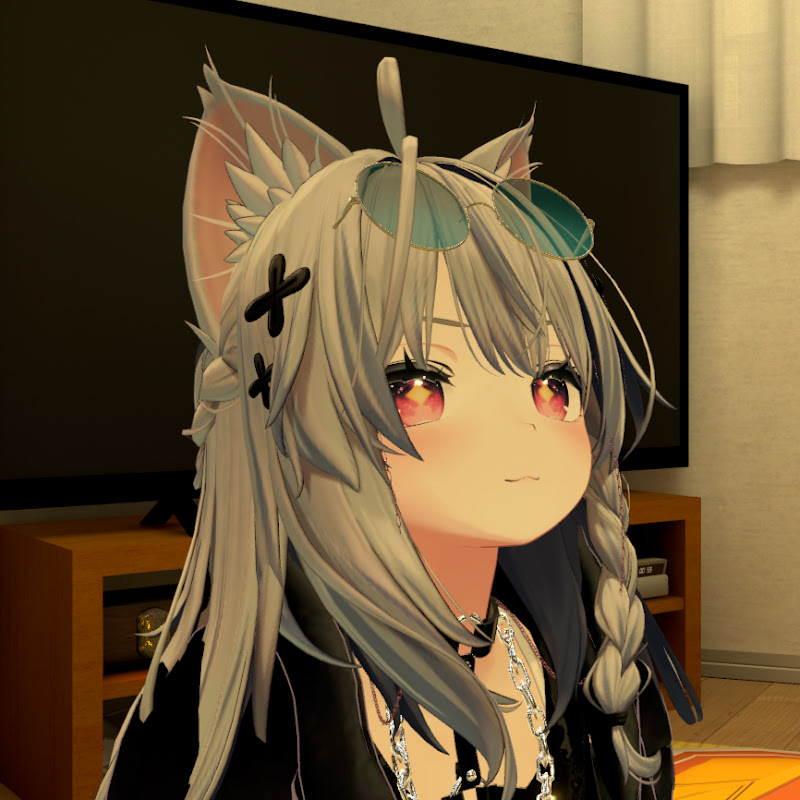 みっ