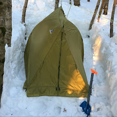 ツェルトで雪山登山アイコン画像