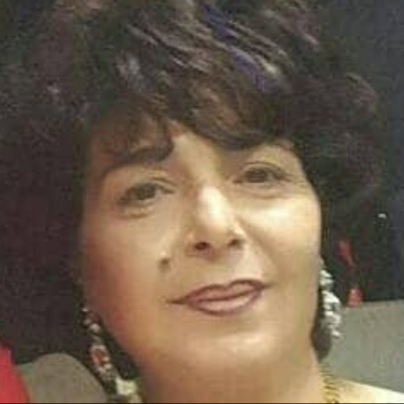 فائزه الشاقي