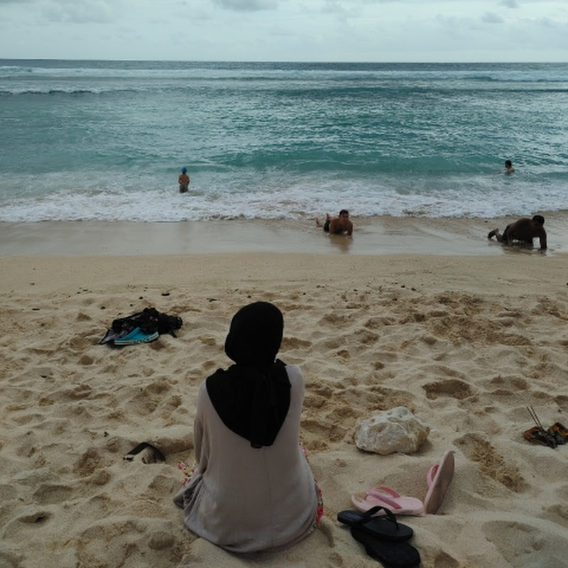 Sugianti Putri Sukardi