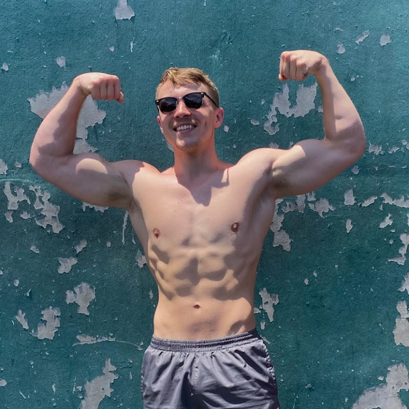 Riley Lukas Fit