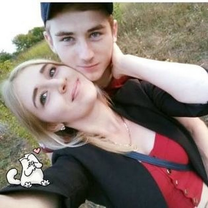 Молода Ферма Logo