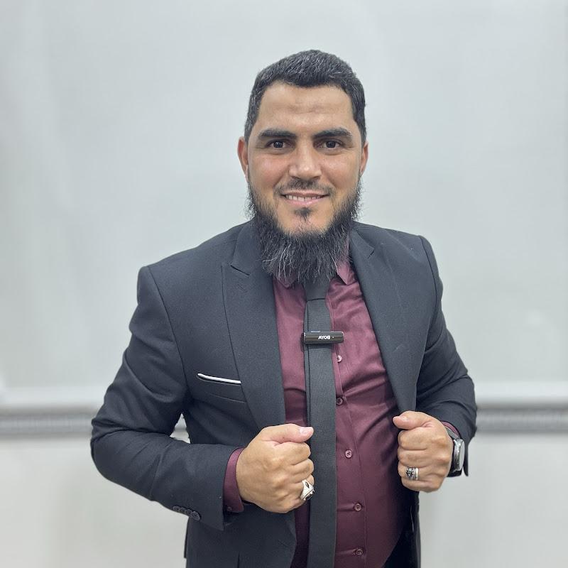 شعار قناة أستاذ الفلسفة. خليل سعيداني